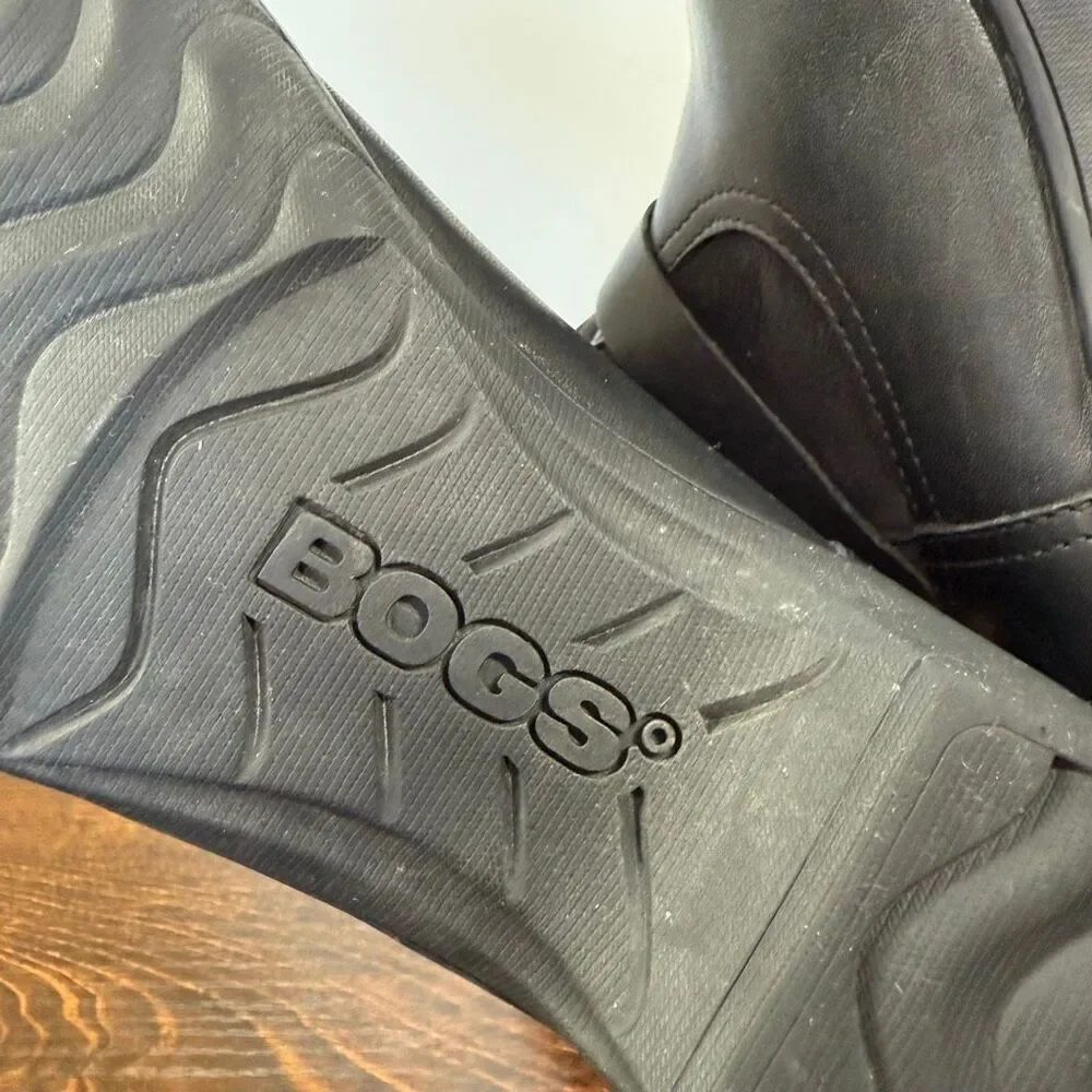 Bogs Women’s Cassie low waterproof leather black boot size 8.5